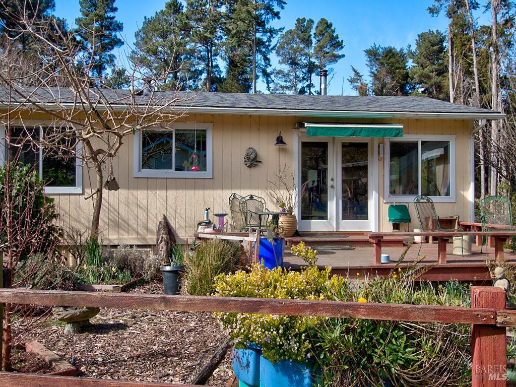 14100 Prairie Way Mendocino CA 95460