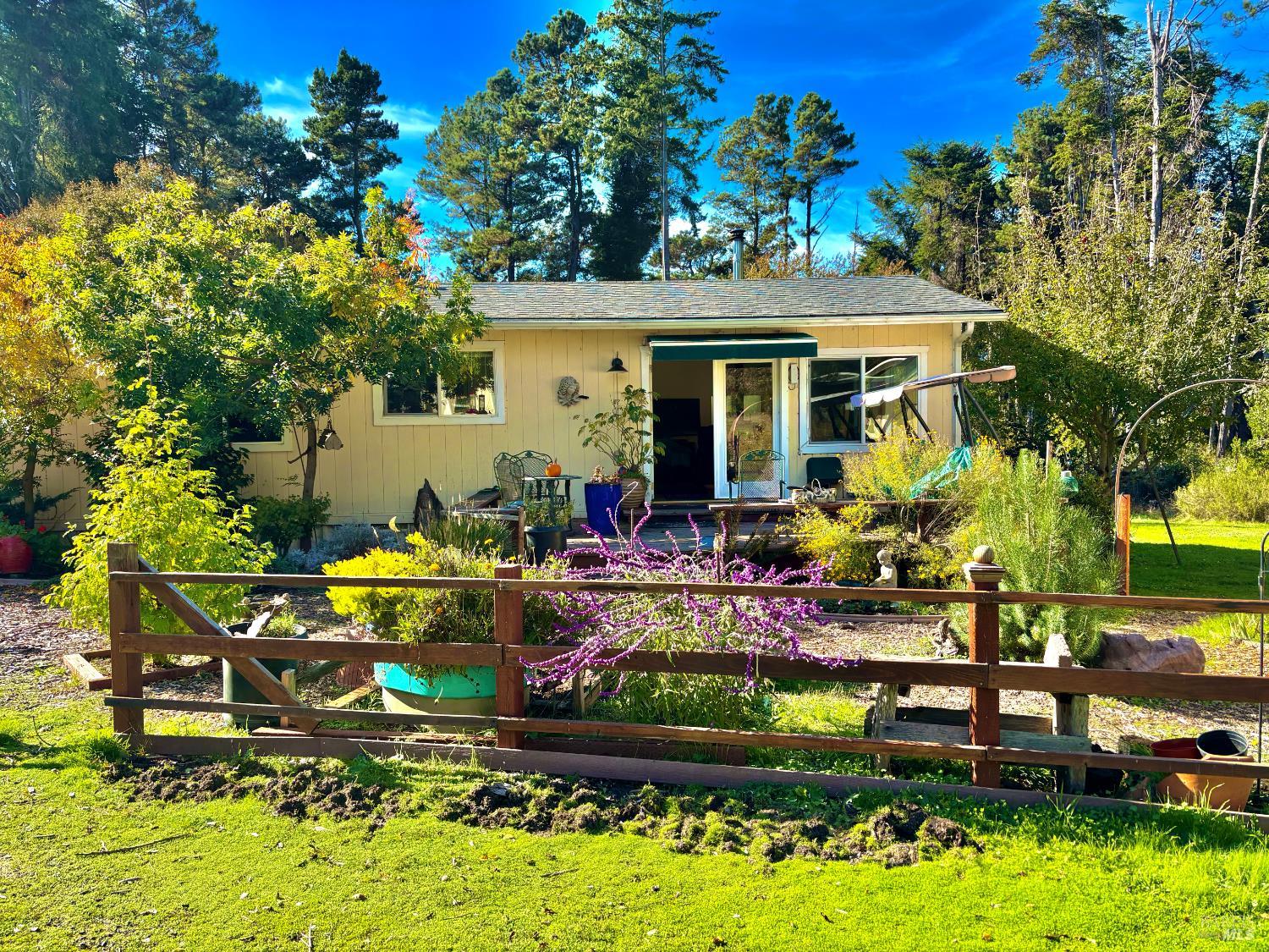 14100 Prairie Way Mendocino CA 95460