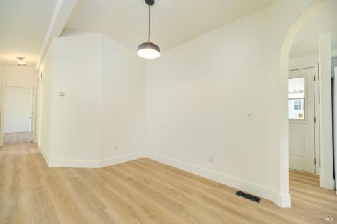 209 Yosemite Road San Rafael CA 94903