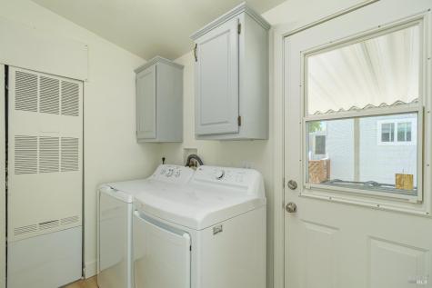 209 Yosemite Road San Rafael CA 94903