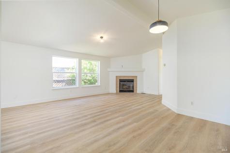 209 Yosemite Road San Rafael CA 94903