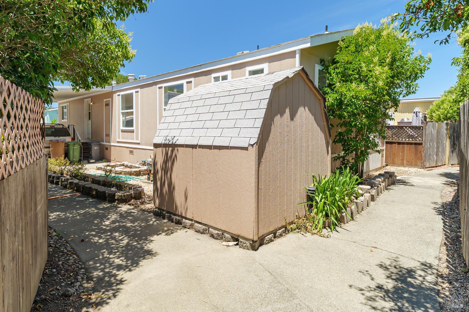 209 Yosemite Road San Rafael CA 94903