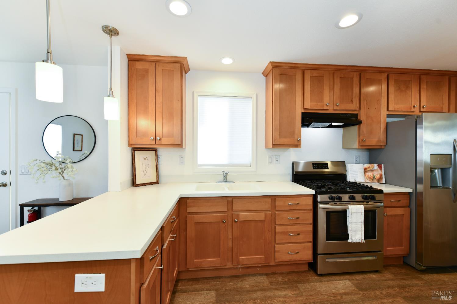 4 Roundelay Lane Santa Rosa CA 95407