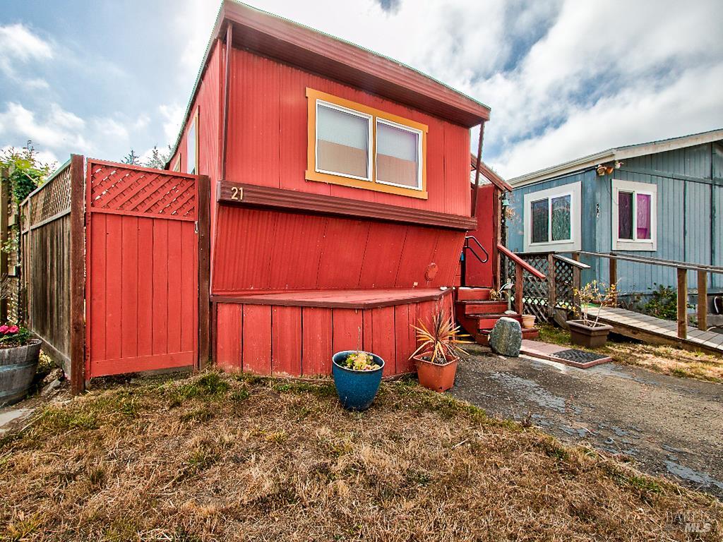 32800 Ca 20 Highway Fort Bragg CA 95437