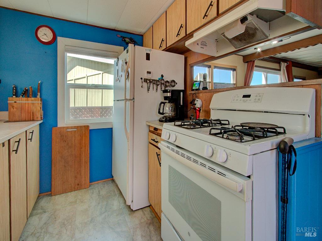 32800 Ca 20 Highway Fort Bragg CA 95437