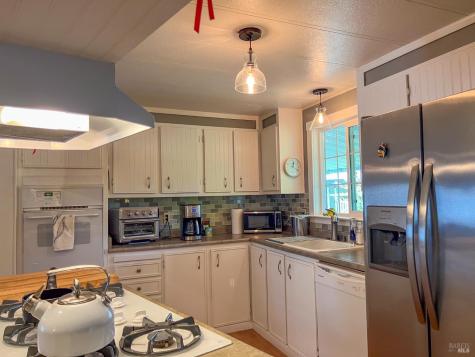 106 Drake Mews # 106 Sonoma CA 95476