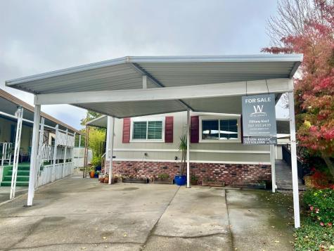 106 Drake Mews # 106 Sonoma CA 95476