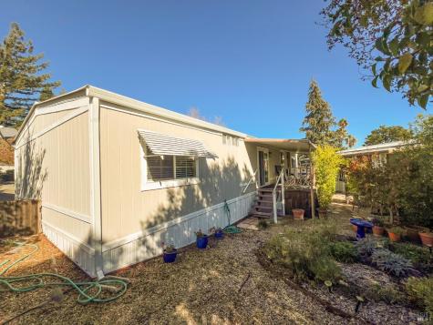 106 Drake Mews # 106 Sonoma CA 95476