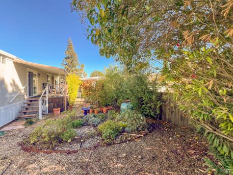 106 Drake Mews # 106 Sonoma CA 95476