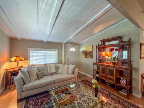 106 Drake Mews # 106 Sonoma CA 95476