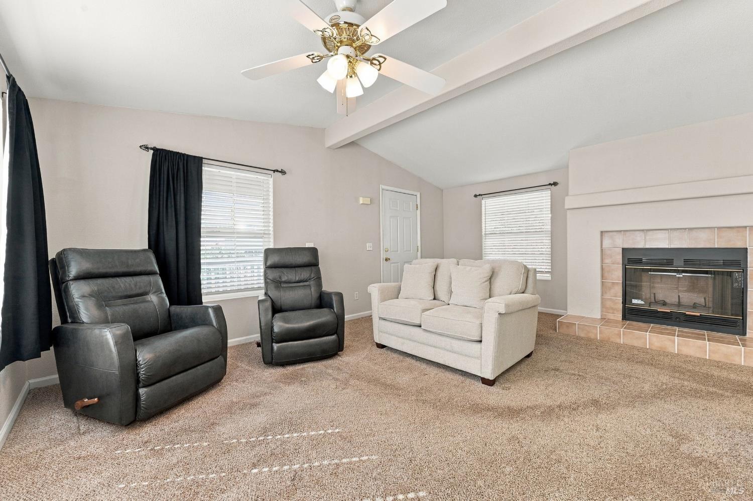 82 Hacienda Drive Napa CA 94558