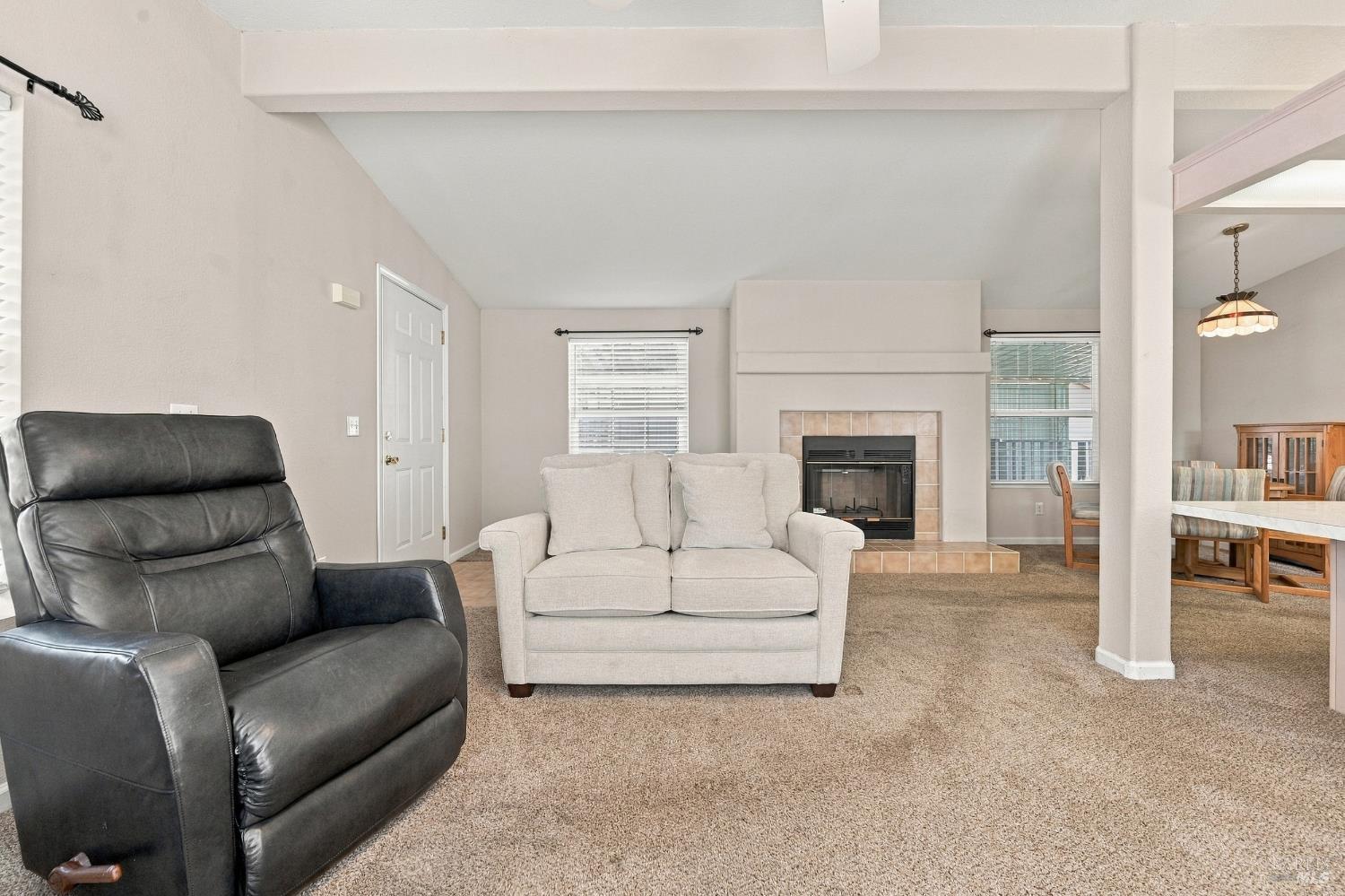 82 Hacienda Drive Napa CA 94558