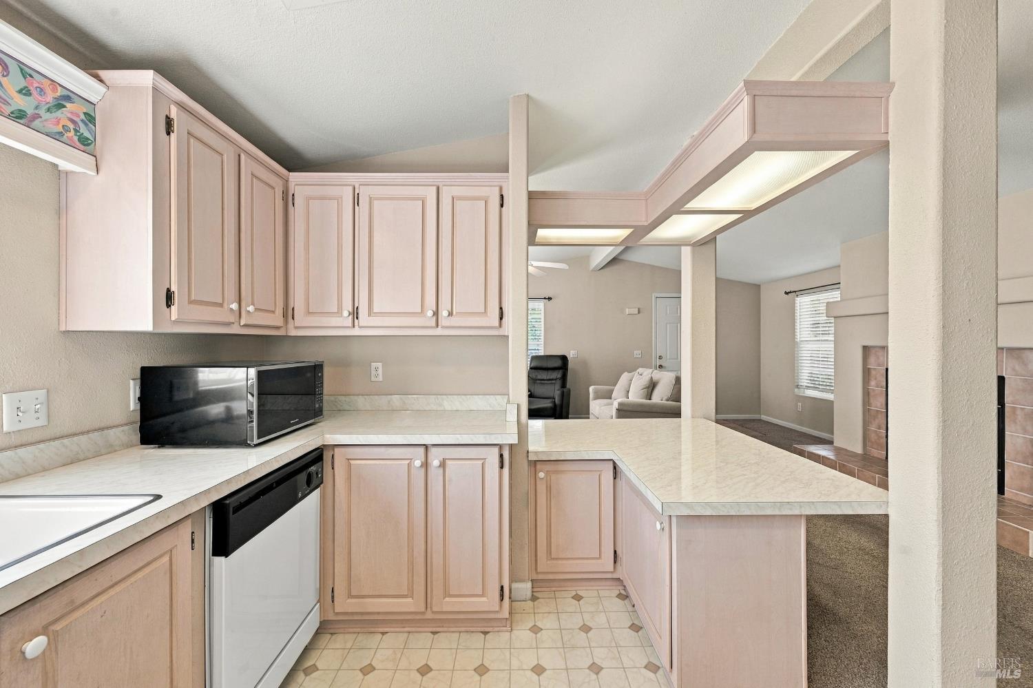 82 Hacienda Drive Napa CA 94558
