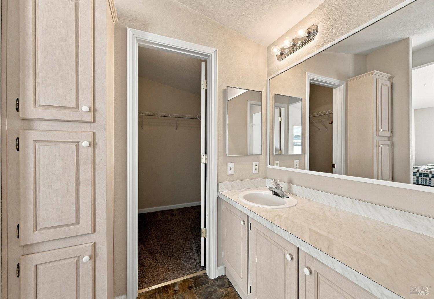 82 Hacienda Drive Napa CA 94558