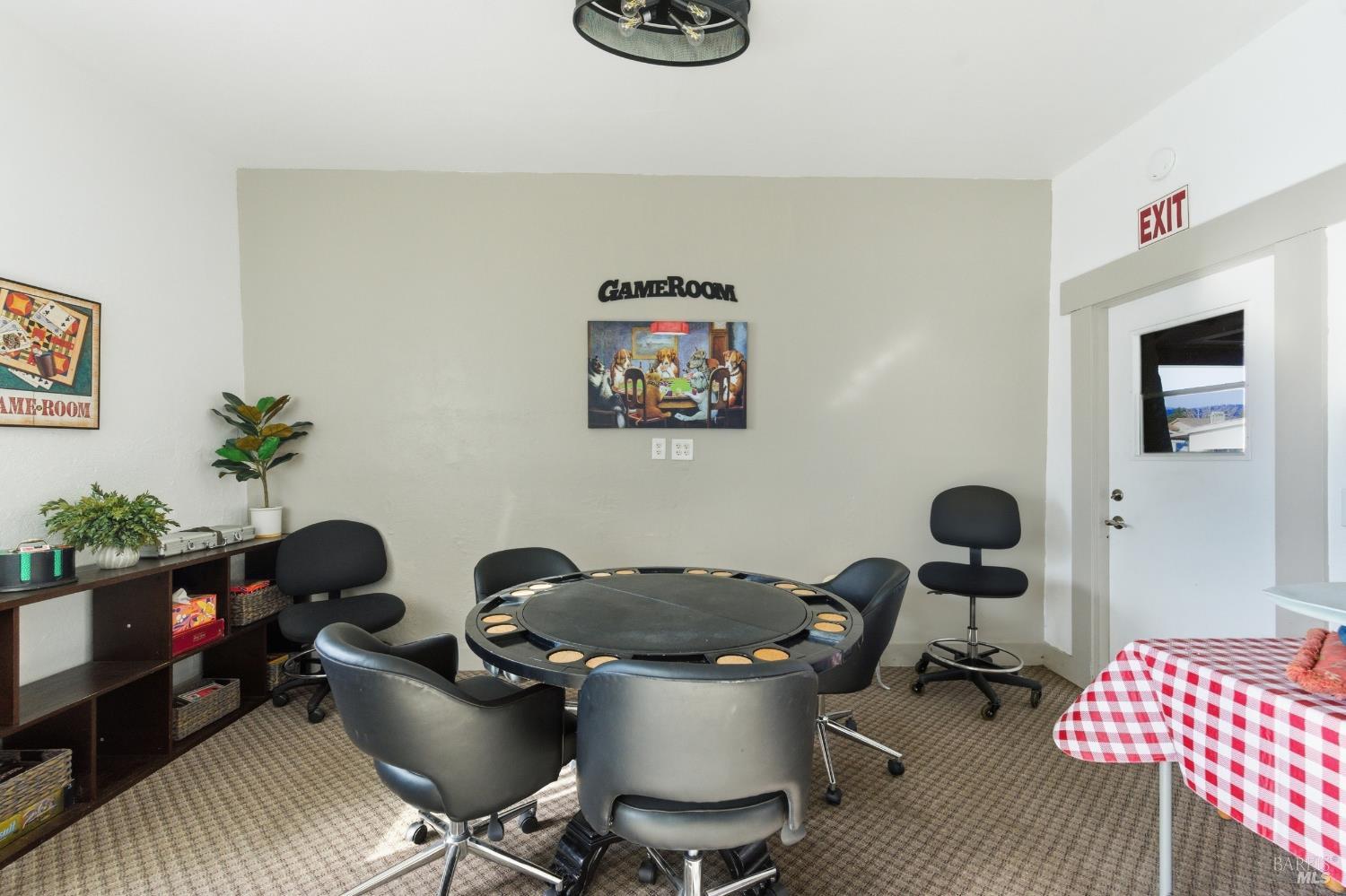 82 Hacienda Drive Napa CA 94558