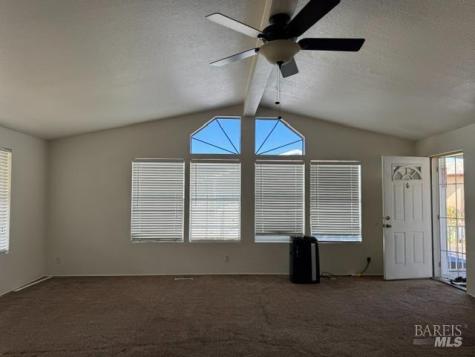 8149 D Street Windsor CA 95492