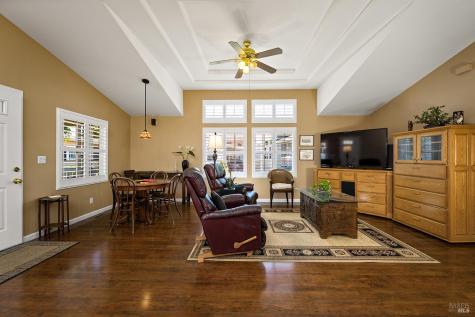 131 Oakwood Drive Petaluma CA 94954