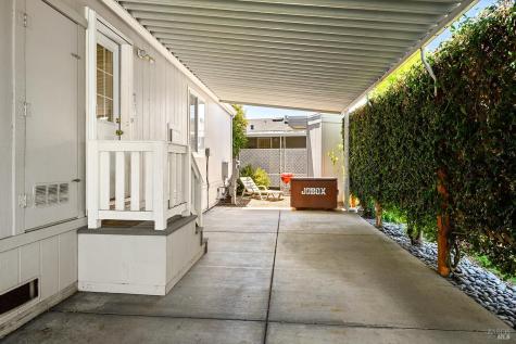 131 Oakwood Drive Petaluma CA 94954