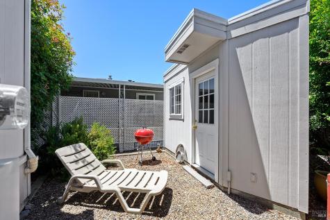 131 Oakwood Drive Petaluma CA 94954