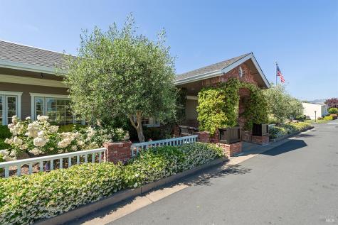 131 Oakwood Drive Petaluma CA 94954