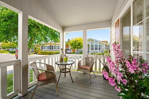 131 Oakwood Drive Petaluma CA 94954
