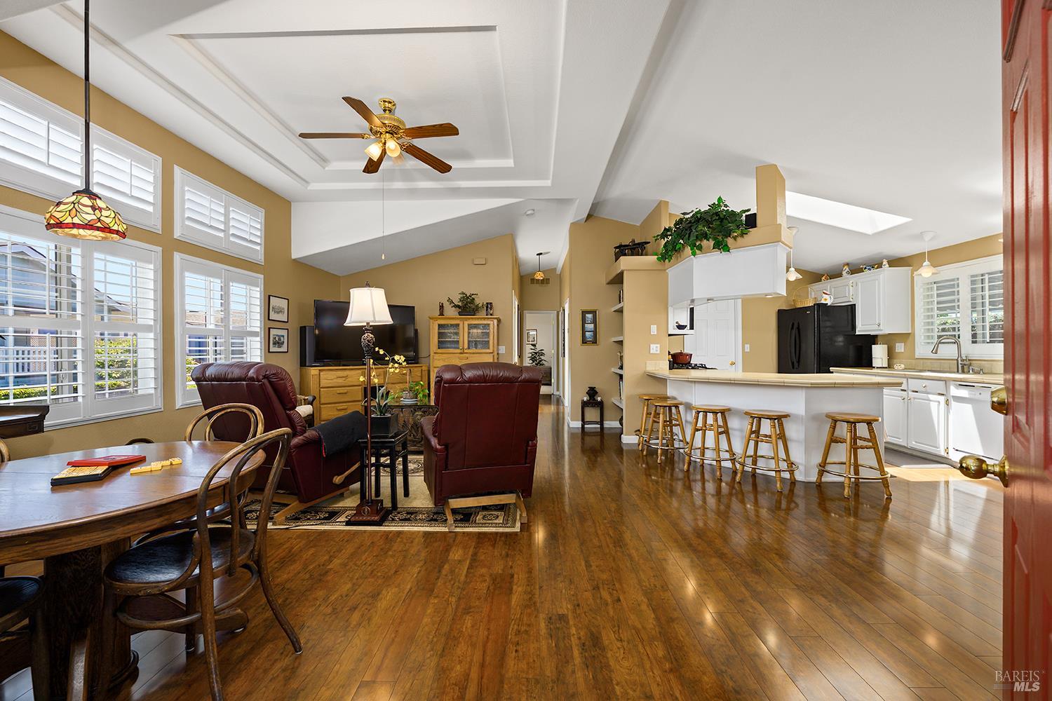 131 Oakwood Drive Petaluma CA 94954