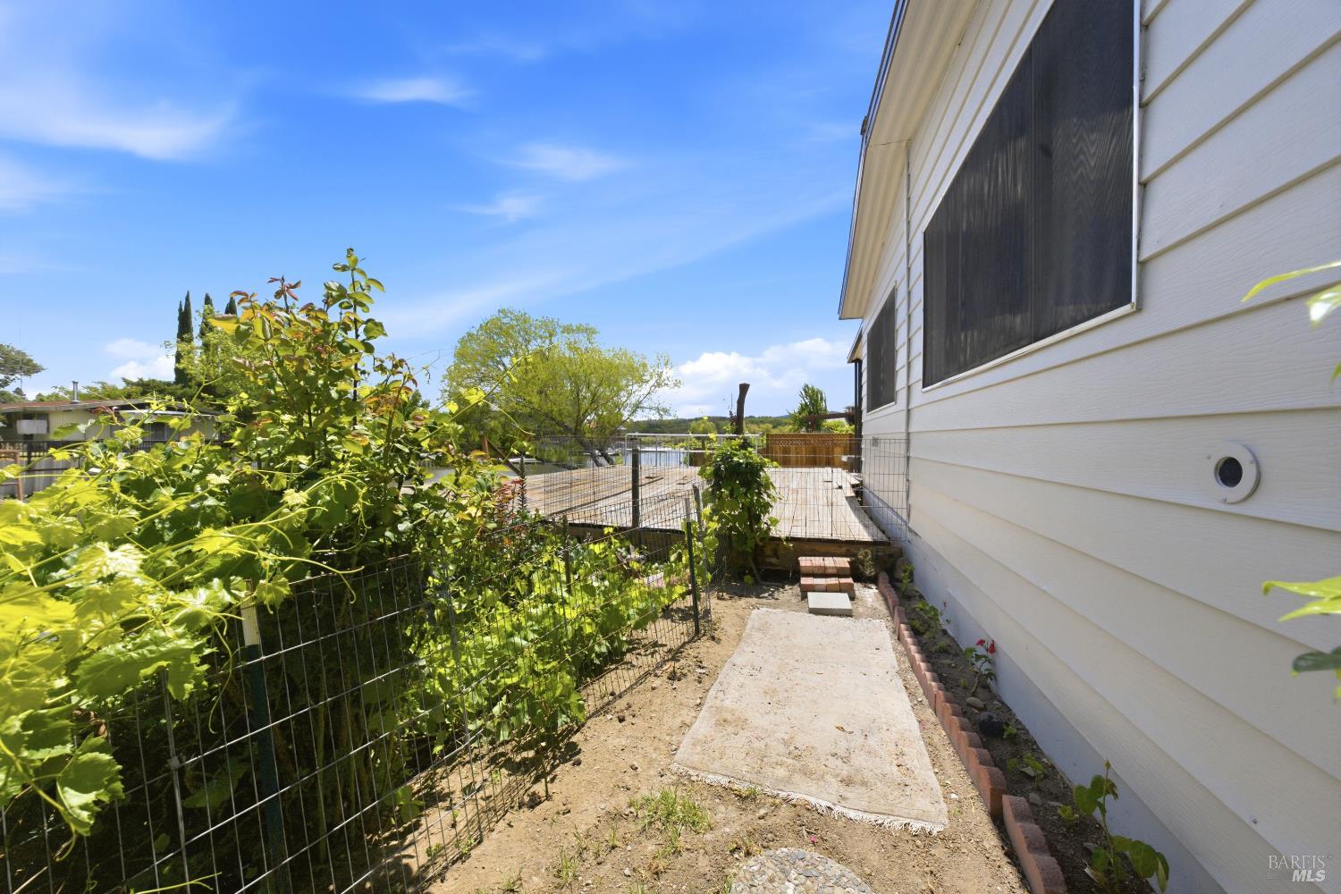 7272 Anchor Drive Clearlake CA 95422
