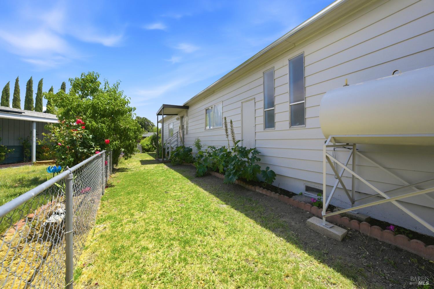 7272 Anchor Drive Clearlake CA 95422