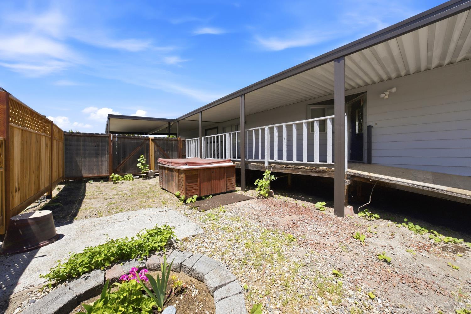 7272 Anchor Drive Clearlake CA 95422