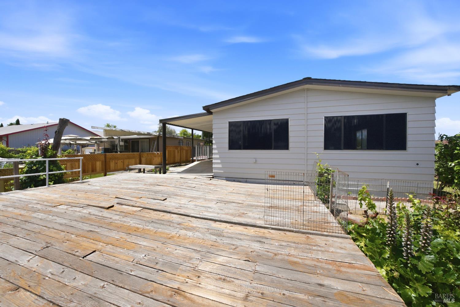 7272 Anchor Drive Clearlake CA 95422