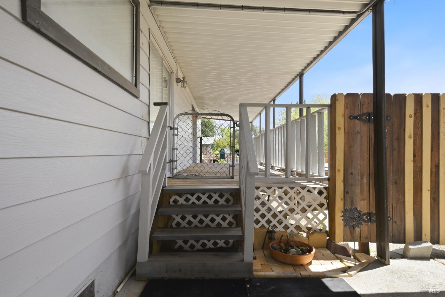 7272 Anchor Drive Clearlake CA 95422
