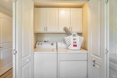 103 Glenoak Court Santa Rosa CA 95405