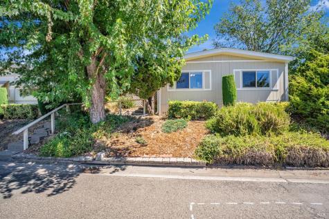 103 Glenoak Court Santa Rosa CA 95405