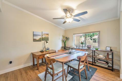 103 Glenoak Court Santa Rosa CA 95405