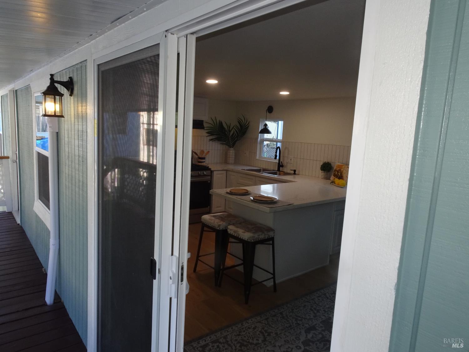 700 Shady Glen Avenue Vacaville CA 95688