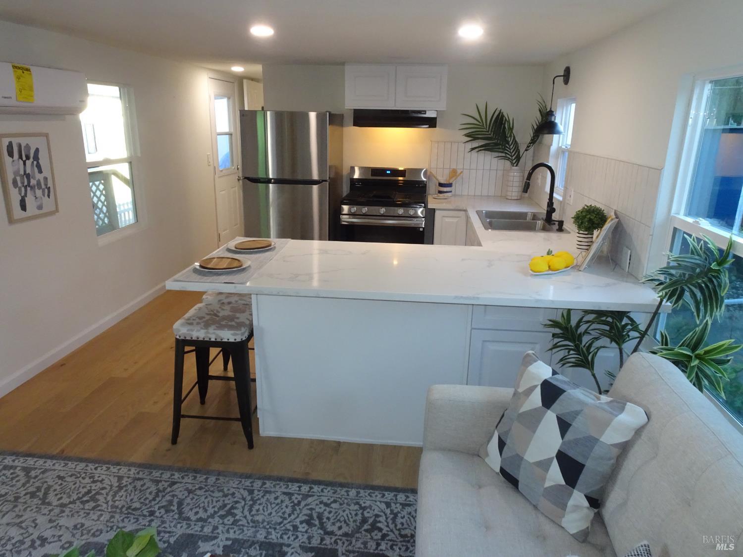 700 Shady Glen Avenue Vacaville CA 95688
