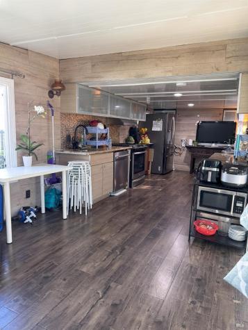 2130 Redwood Highway Greenbrae CA 94904