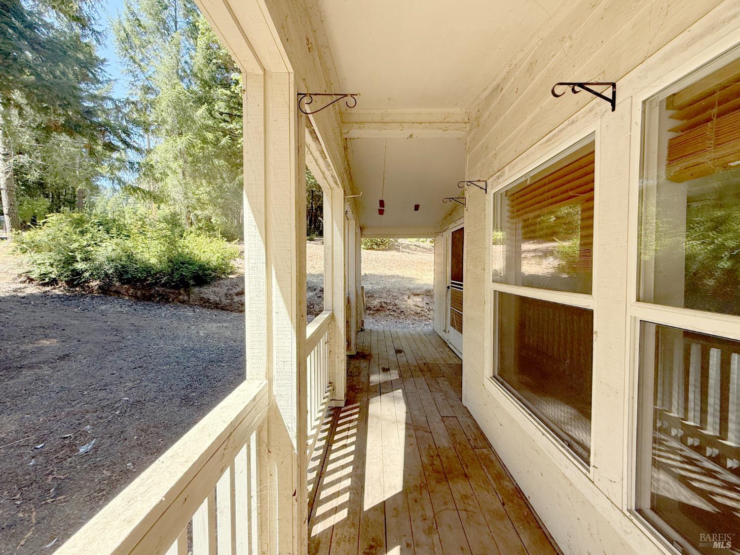 24259 Lilac Road Willits CA 95490