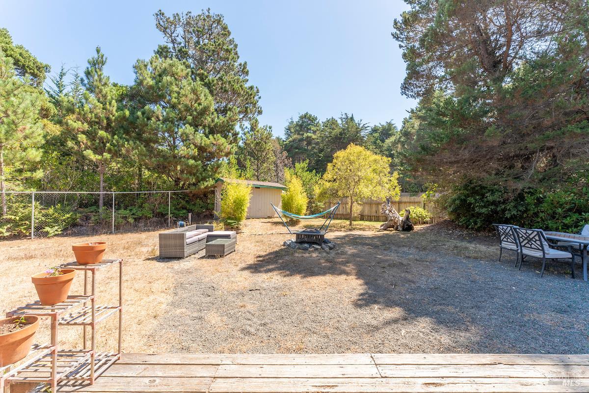 31290 Thomas Lane Fort Bragg CA 95437