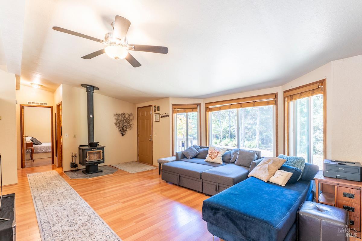 31290 Thomas Lane Fort Bragg CA 95437