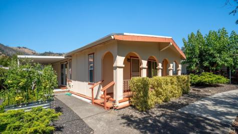 48 Shadyleaf Court Santa Rosa CA 95409