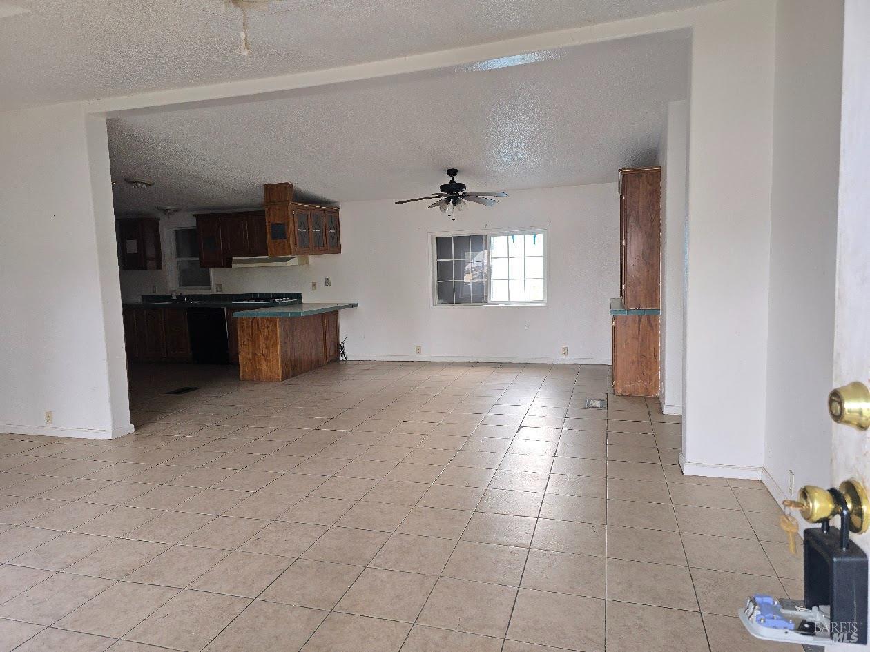 21441 Pineview Drive Willits CA 95490