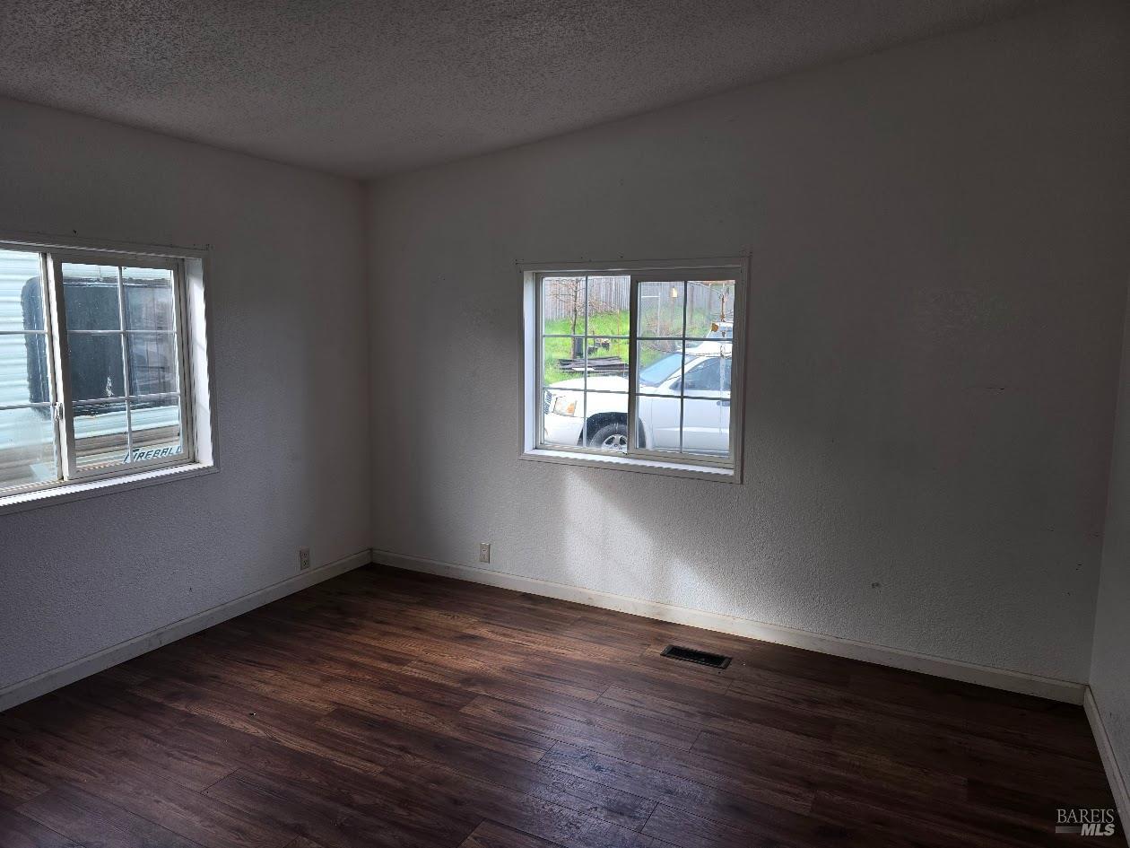 21441 Pineview Drive Willits CA 95490