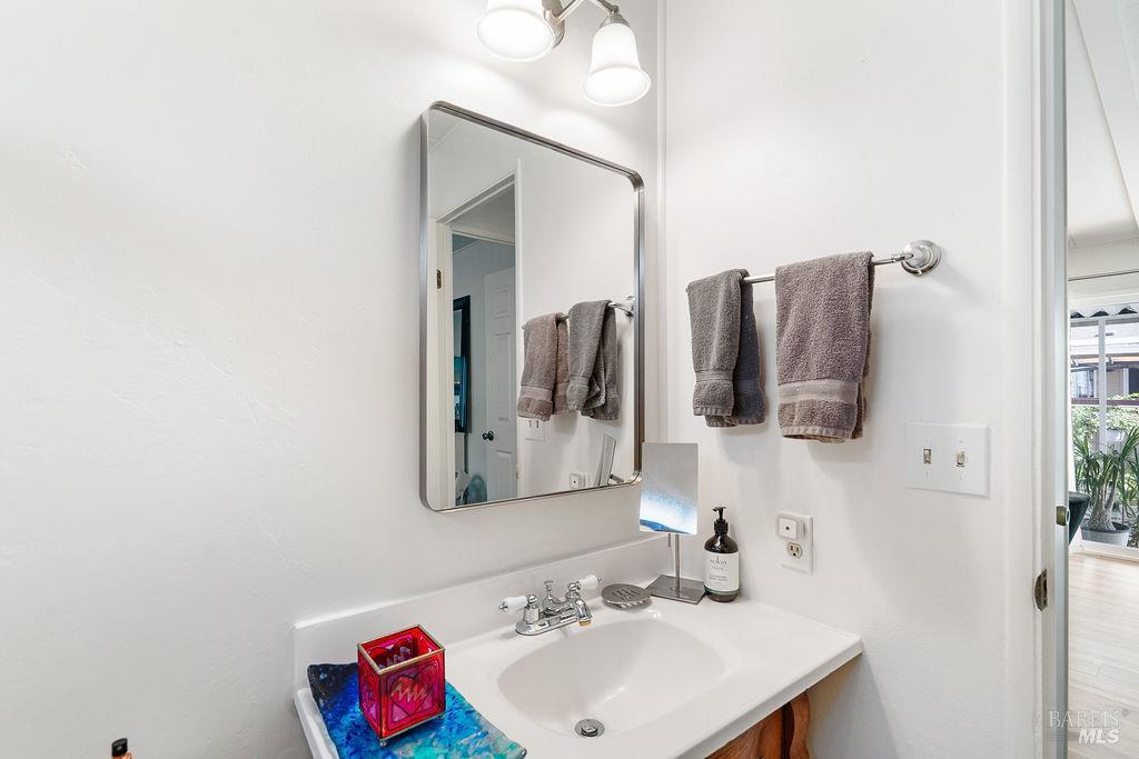 7 Falcon Crest Circle Napa CA 94558
