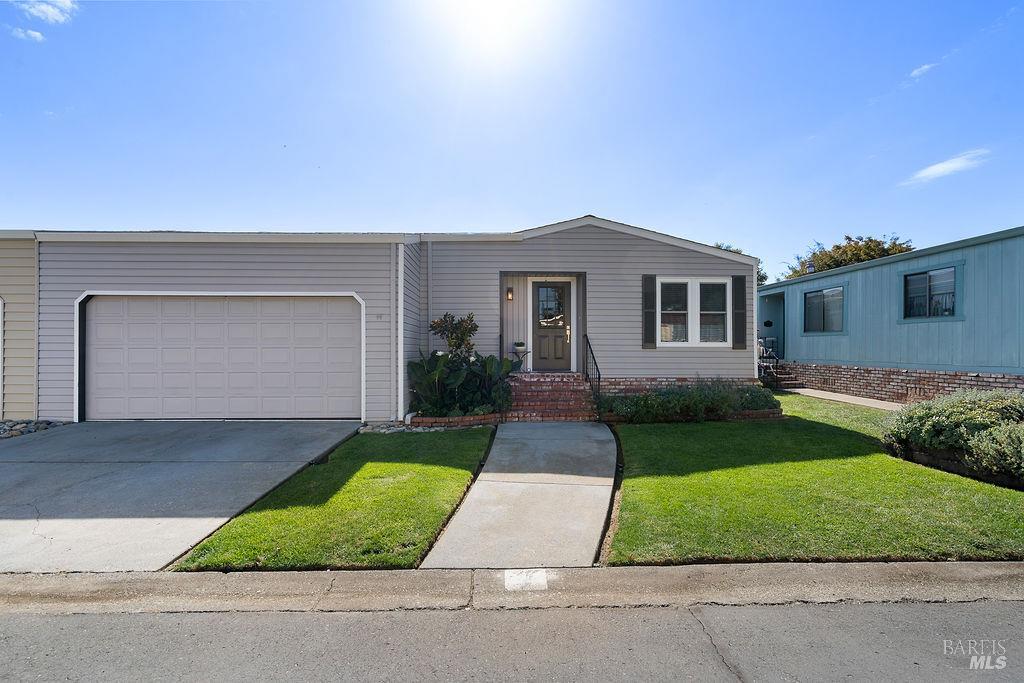 7 Falcon Crest Circle Napa CA 94558