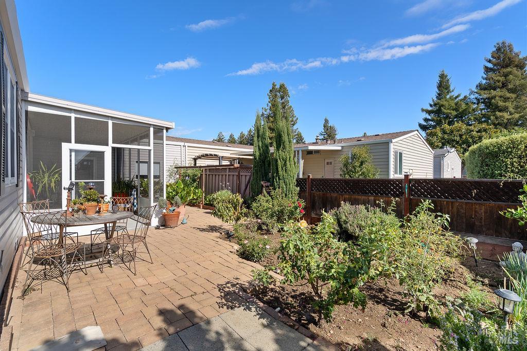 7 Falcon Crest Circle Napa CA 94558