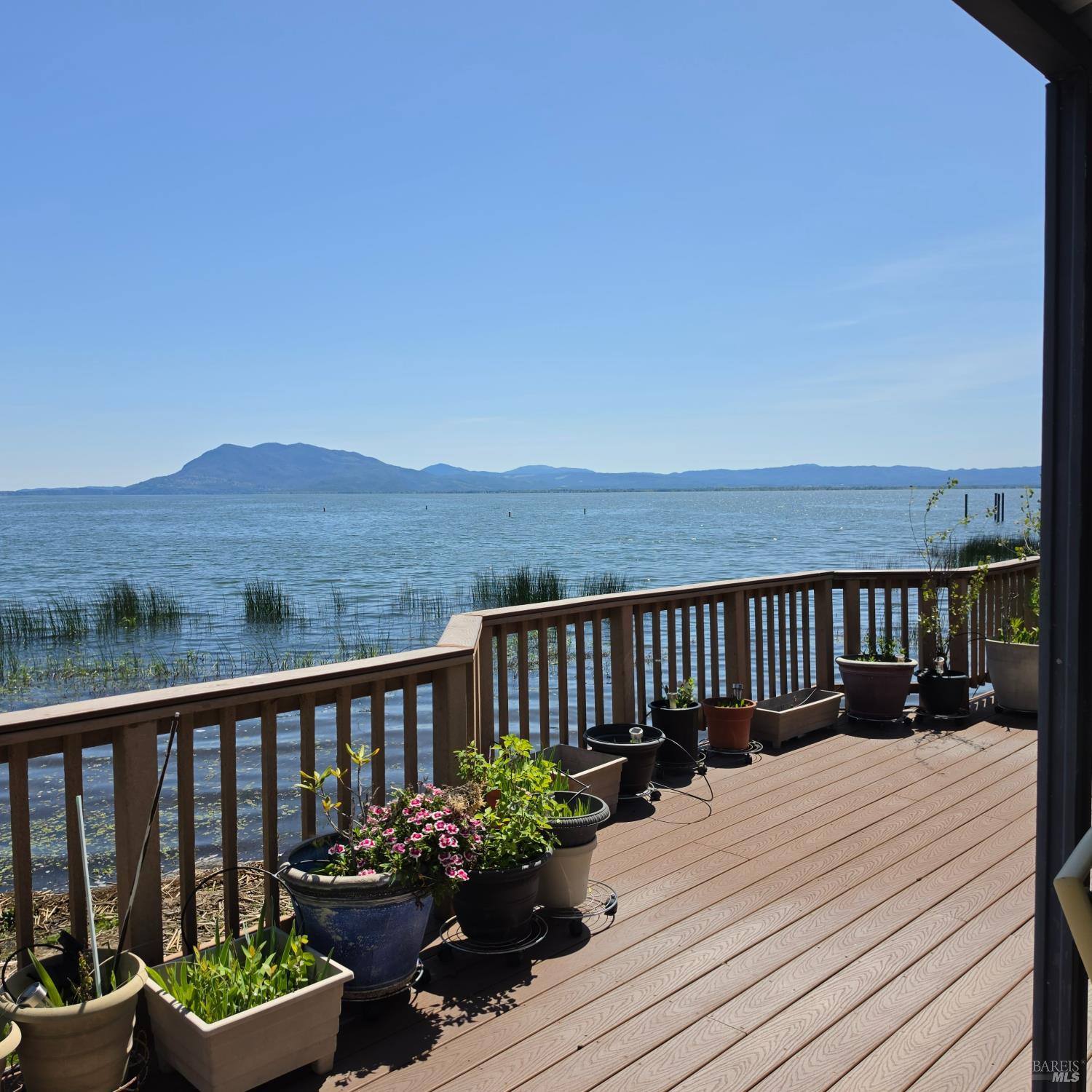 5830 Robin Hill Drive Lakeport CA 95453