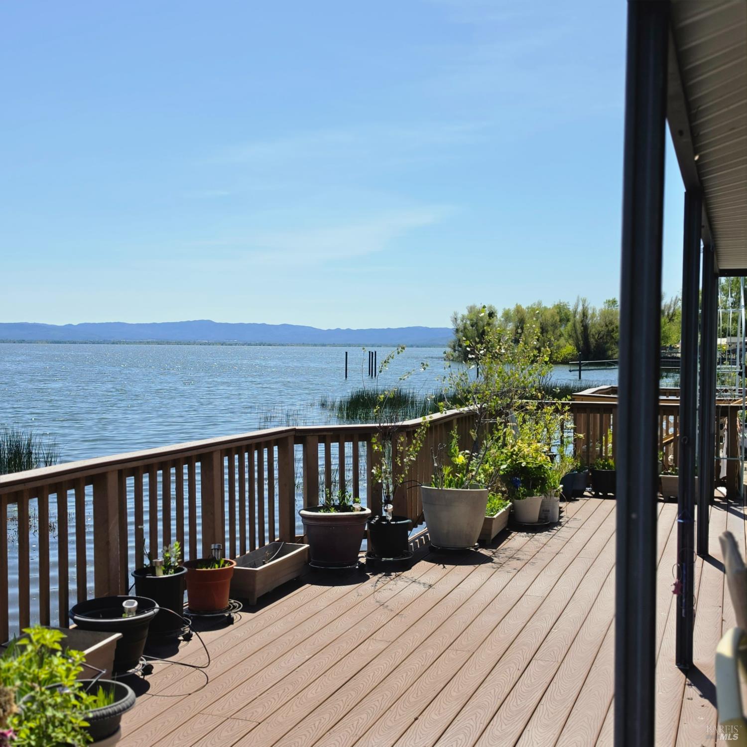 5830 Robin Hill Drive Lakeport CA 95453