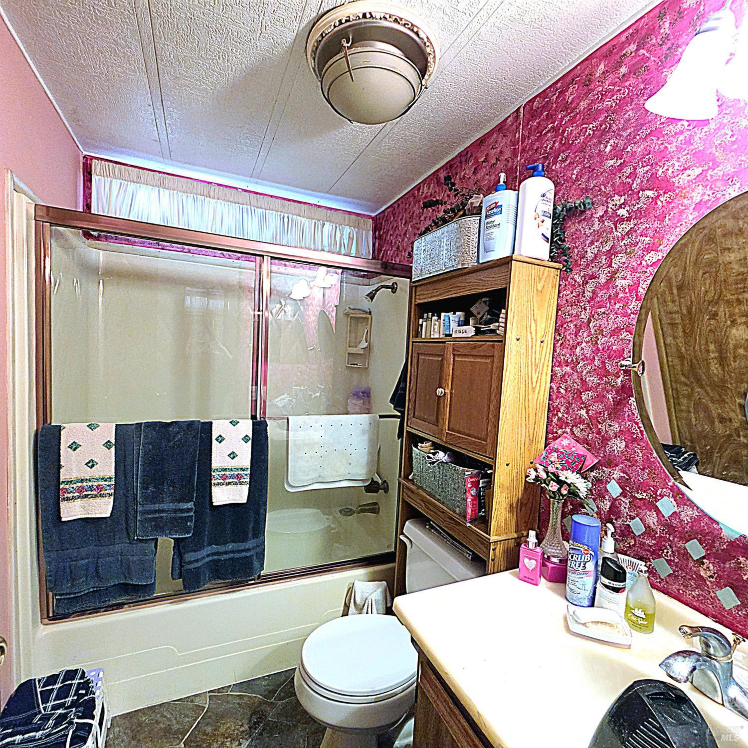 5830 Robin Hill Drive Lakeport CA 95453