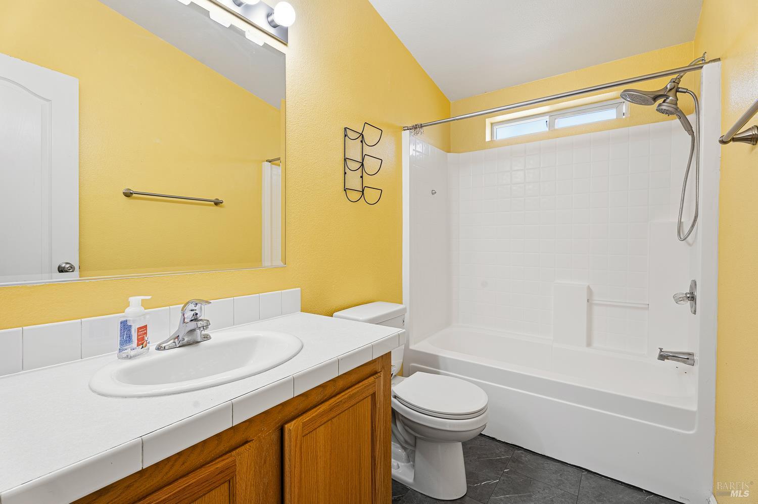 9017 Colony Drive Redwood Valley CA 95470